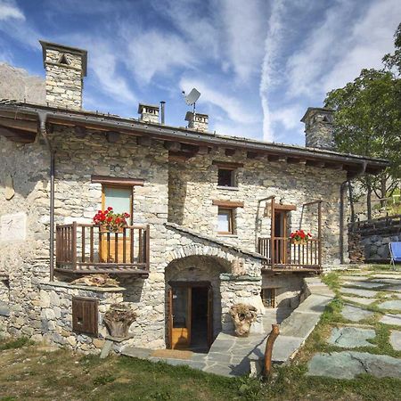 La Mizoun De Marguerito - Appartamento Genziana Chiappera Bagian luar foto
